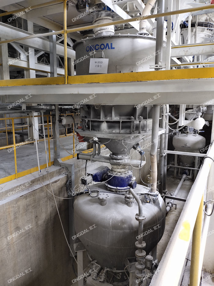 工程塑料氣力輸送系統(tǒng) 工程塑料氣力輸送系統(tǒng)